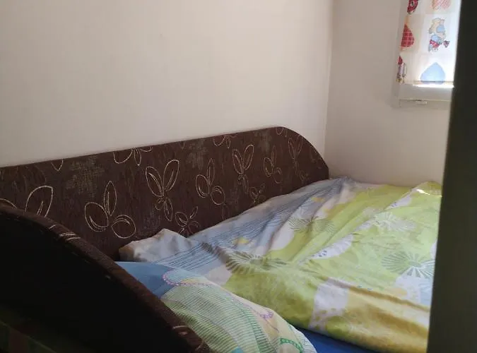 Rempin - Rantin Egyebszallas Kamp alanı *